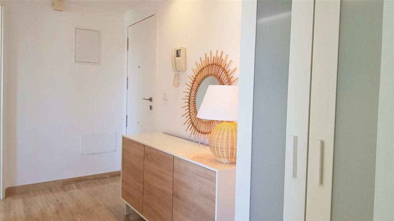 Lovely Apartment Beach Front & Pool El Campello Exterior photo